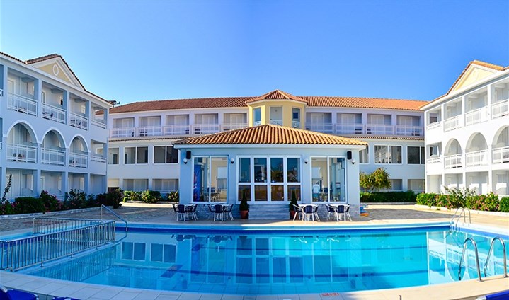 Aparthotel Meridien Beach - 