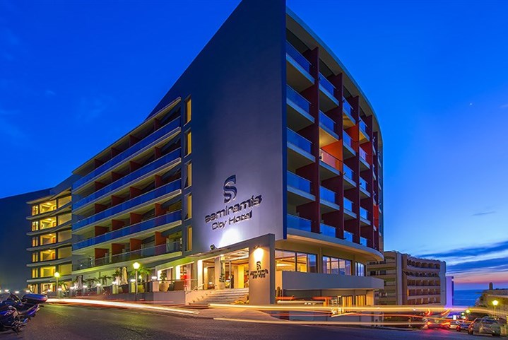 Hotel Semiramis City - 