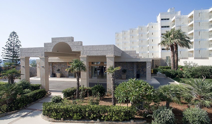 Hotel Arina Beach